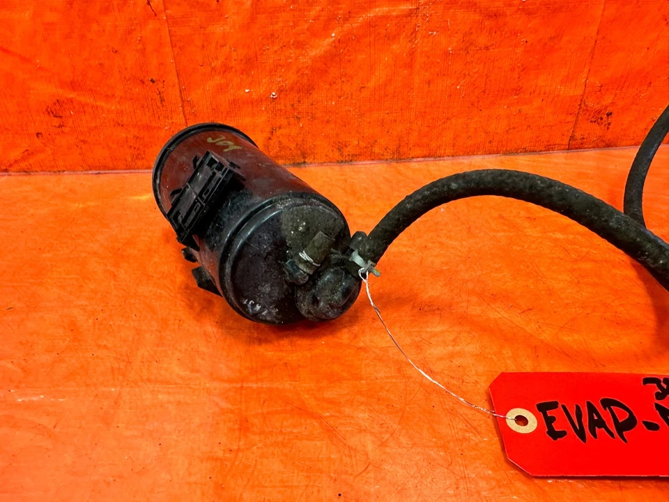 96-97 ACURA INTEGRA GS LS GS-R - bote de carbón evap tanque de vapor de combustible OEM #309 Foto 3 de 4