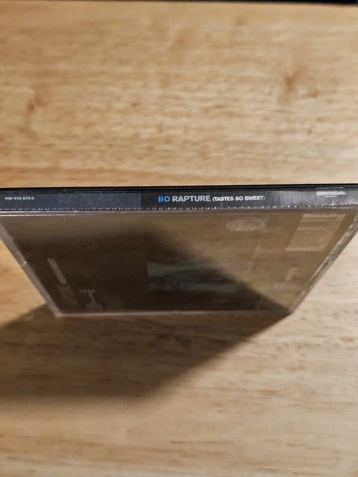 Rapture (Tastes So Sweet) by iiO (CD Maxi-Single, 2002, Universal) VG - Image 2 of 4