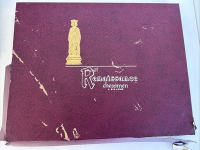 Vintage 1959 E. S. Lowe Renaissance Chessmen set  With Chess Board Family Games