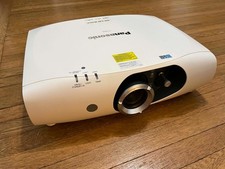Panasonic Pt-rw330u Rw 330 Wxga Dlp 3500 Lumens Laser Projector 1038 Hours Panasonic Pt-rw330u Rw 330 Wxga Dlp 3500 Lumens Laser Projector 1038 Hours