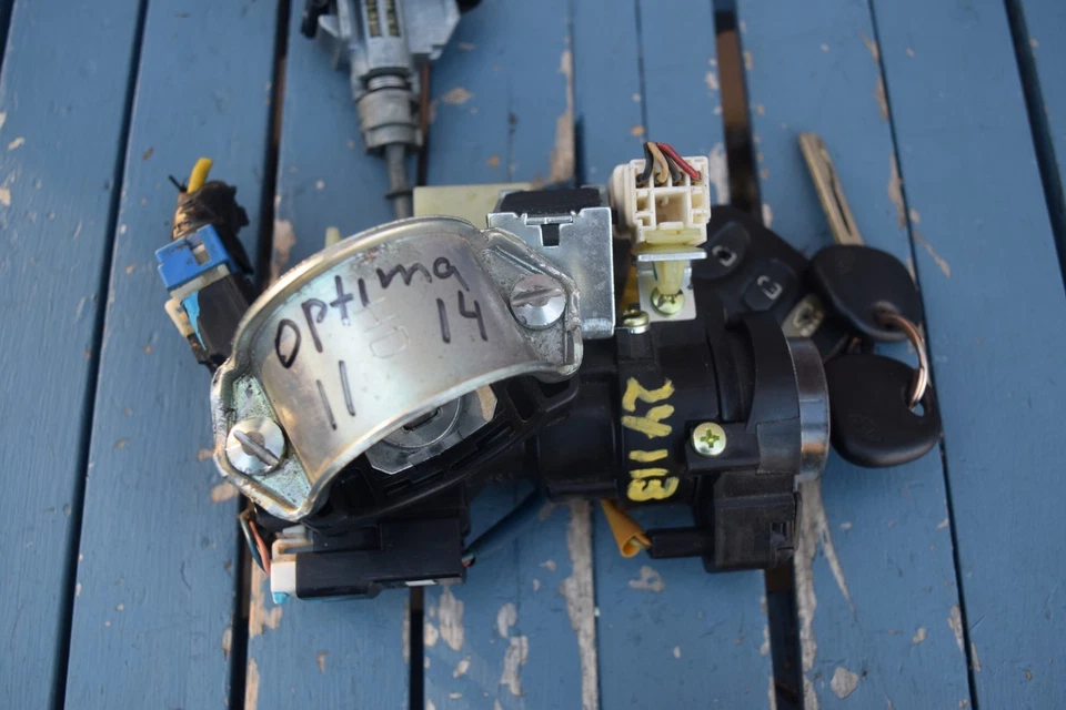 OEM 2011 2012 2013 2014 2015 KIA OPTIMA IGNITION SWITCH W/ KEY - Image 2 of 4