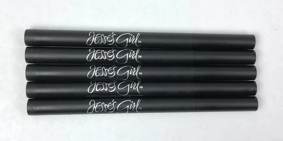Жидкая подводка для глаз Jesse's Girl черная косметика 0,03 жидк. Набор из 10 унций - Изображение 2 из 4