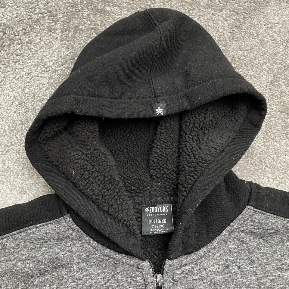 Zoo York Full Zip Hoodie Sweatshirt Boys XL Black Gray Fleece Graphic Casual - Image 4 of 4
