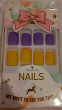 Hermashy Square Matte Purple and Yellow GLUE-On  Nails Active Length 