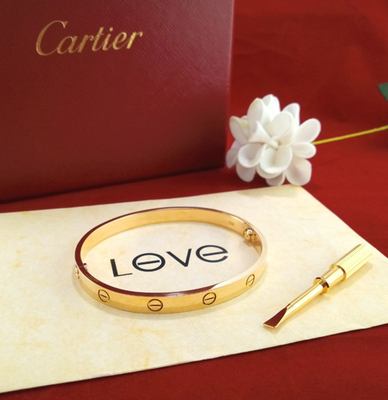 CARTIER LOVE BRACELET CLASSIC 18K YG NEW VERSION SIZE 18 W/ BOX
