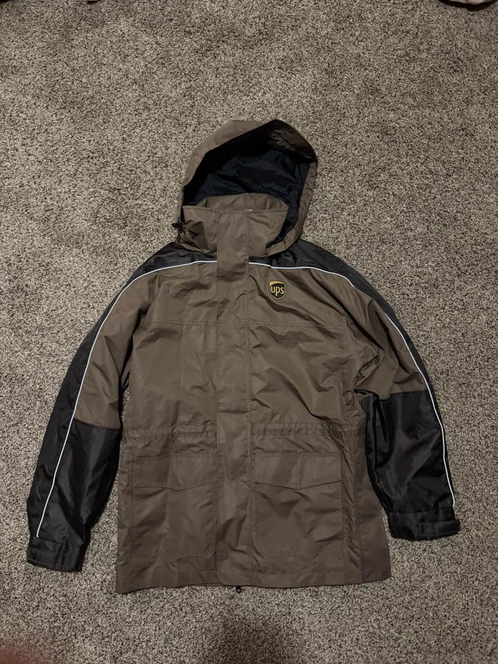 UPS Driver Uniform Jacket Mens L Nylon Chore Work Coat Logo Brown Zip Up - Image 4 of 4