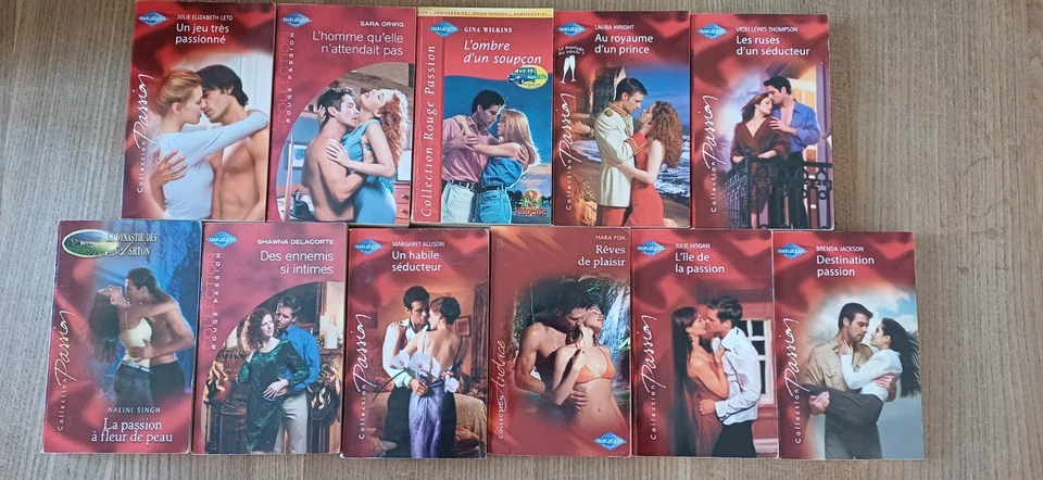 LOT 21 LIVRES POUR 25 ROMANS HARLEQUIN COLLECTION ROUGE PASSION - BON ETAT - - Photo 3/3