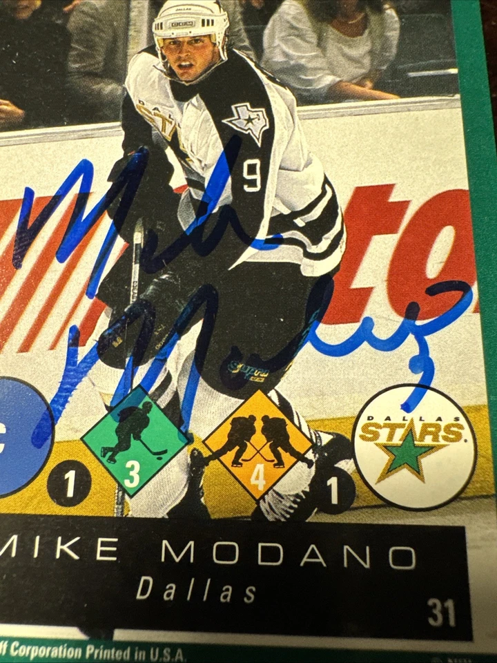 1Mike Modano #6 - Dallas Stars - Autographed Signed Card NHL - Image 2 of 3