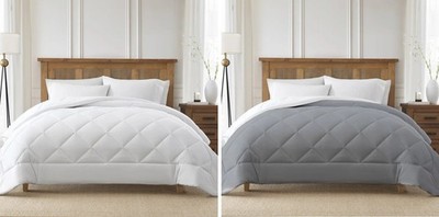 Sutton Place Cooling Comforter   PE/Nylon Lightweight Reversible Cooling Blanket