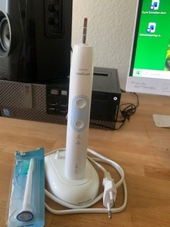 Philips sonicaire HX960G mit Ladestation