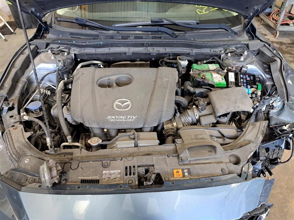 Antena 2015 Mazda 3 Sku#4142744 Foto 2 de 4