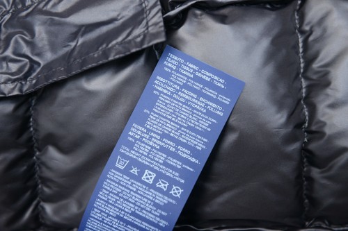 Armani Exchange A|X $230 Women's Down Black Winter Quilted Puffer Jacket XS - Picture 9 of 10