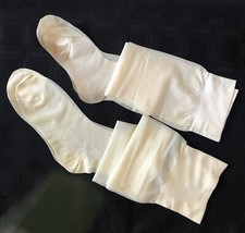 Vintage Stocking Hosiery 2 PAIR True Ivory NYLON No Seams Sm22 Lg28 long Used