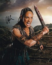 CYNTHIA ADDAI ROBINSON signed autograph 20x25cm SPARTACUS in person autograph