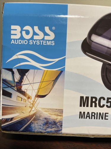 Fundas de radio impermeables universales marinas BOSS AUDIO SYSTEMS MRC5B - Imagen 2 de 6