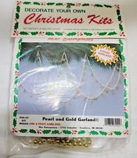 Pearl and Gold Garland Beaded Merri Mac Enterprises Christmas Craft Kit Vintage