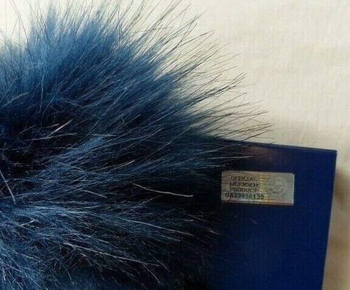 U.S. Polo Assn. Women's Knit Scarf & Pom Pom Hat Set Navy Blue New w Tag MSRP$40 - Picture 4 of 6
