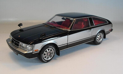 Whitebox ? 1/24 Toyota Celica XX schwarz/silber Rechtslenker #4670