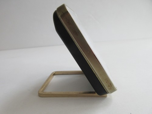 Citizen Quartz Clock Desk with stand. Battery operated but missing battery cover - Picture 4 of 5