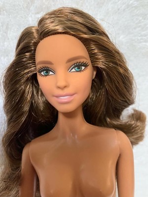 barbie brown hair blue eyes