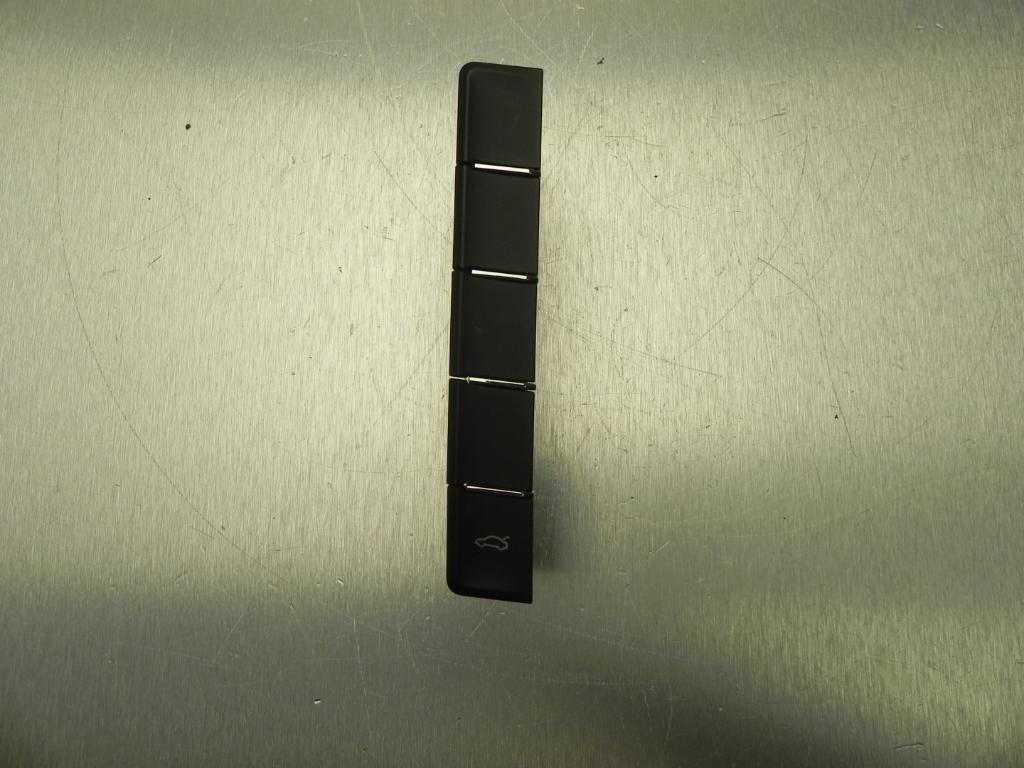 Picture 1 of 4