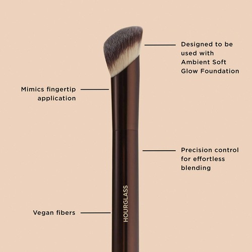 Hourglass Ambient Soft Glow Foundation Brush Full Size NEW IN BOX - Picture 2 of 3