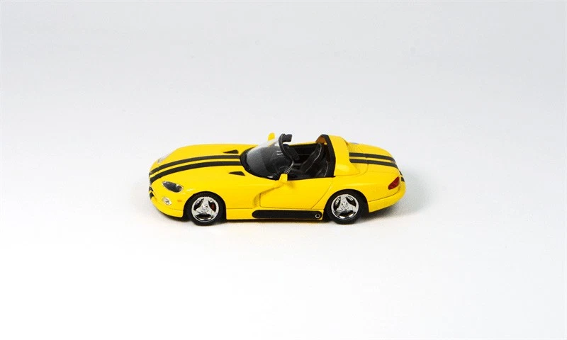 GFCC 1:64 Viper Convertible Diecast Model Car - Image 4 of 4