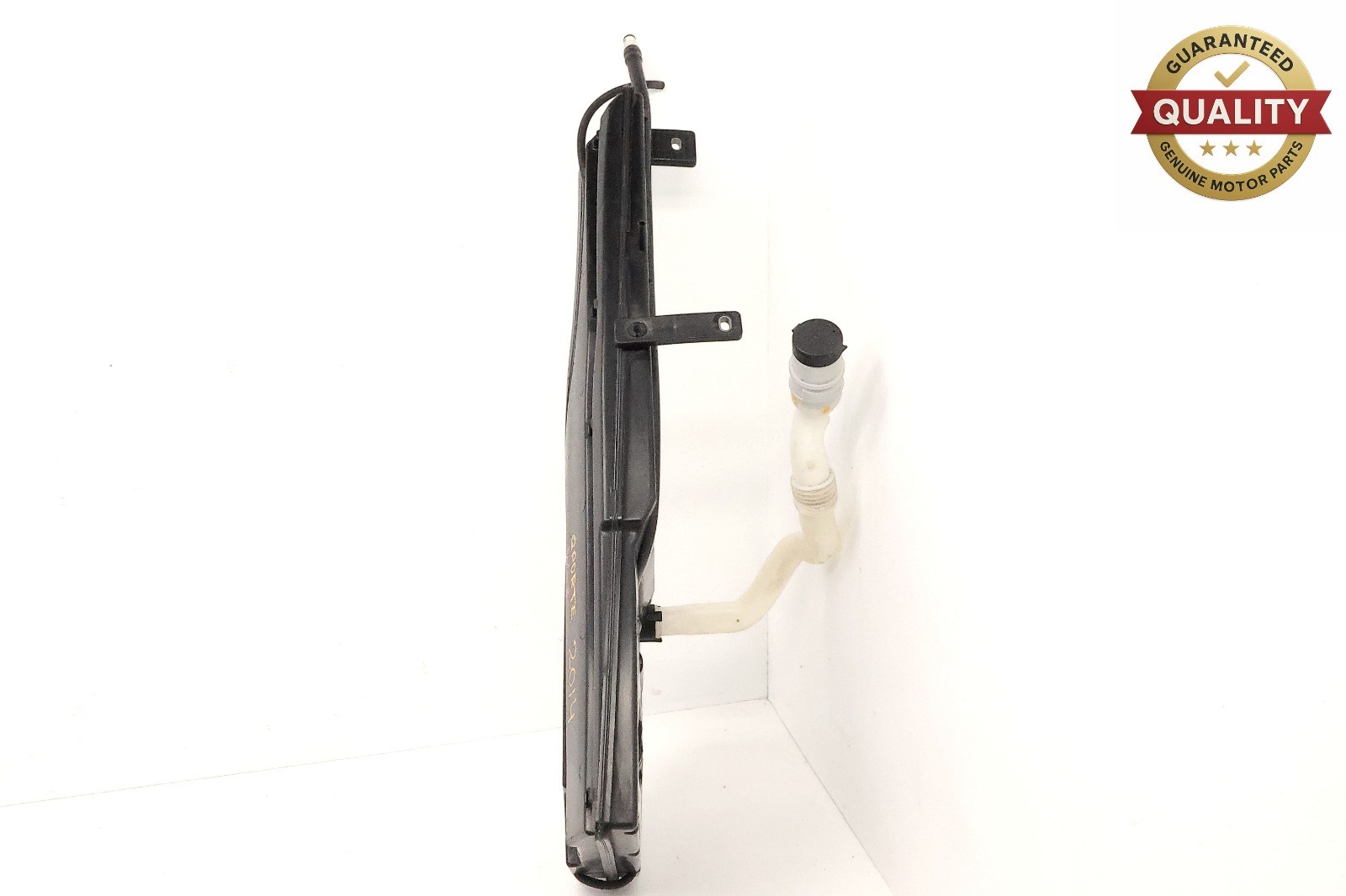 Maserati Quattroporte 2014-2020 Washer reservoir