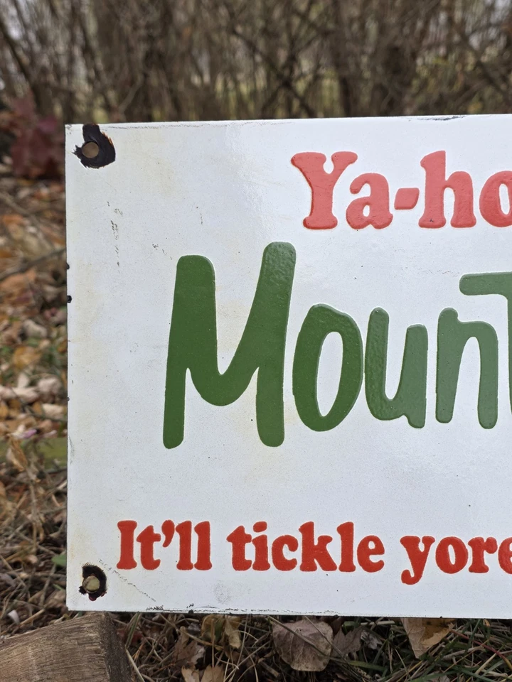 LARGE VINTAGE MOUNTAIN DEW 'IT'LL TICKLE YOUR INNARDS!' 24"×12" - Image 3 of 4