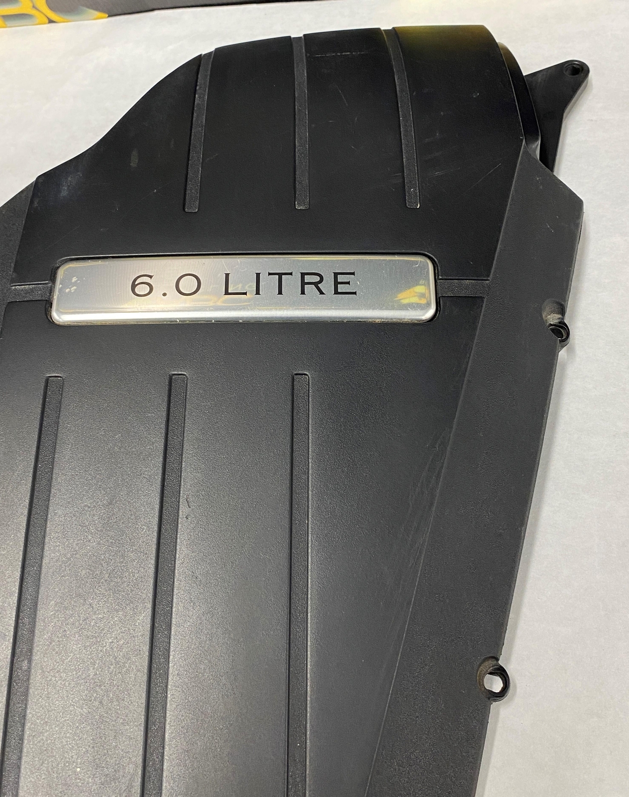 2007 Bentley Flying Spur Air Intake Upper Filter Housing Set (2) OEM