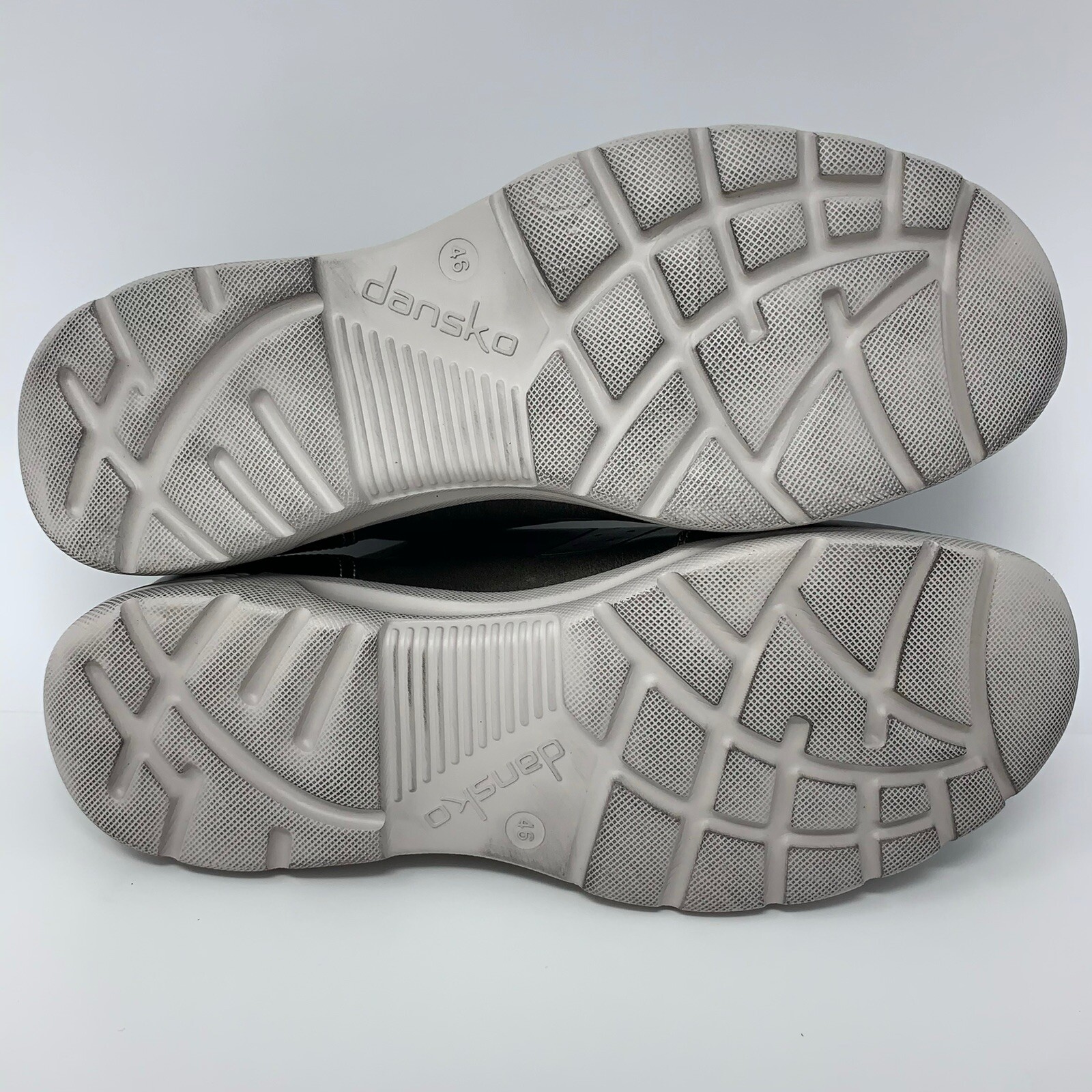 dansko wesley