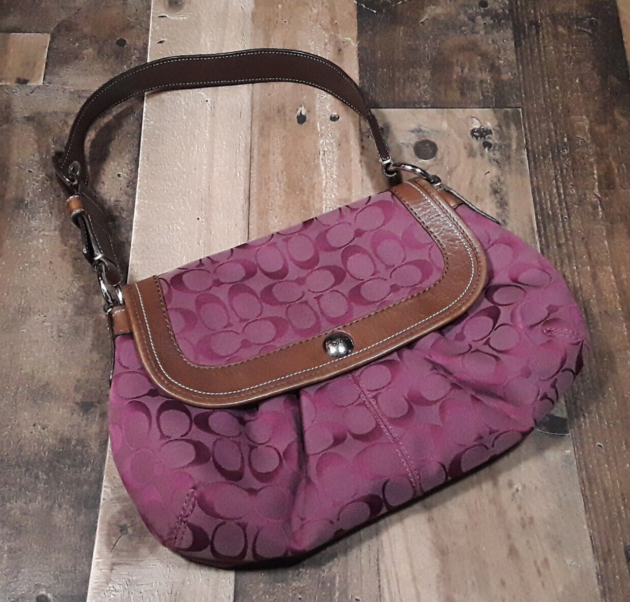 Coach Jacquard Soho Signature Shoulder Hand Bag Berry Flap Snap  