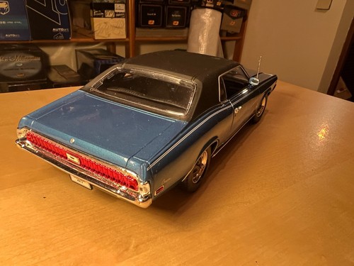 MERCURY COUGAR XR7 1970 welly 1:18 coche escala diecast - Imagen 3 de 7