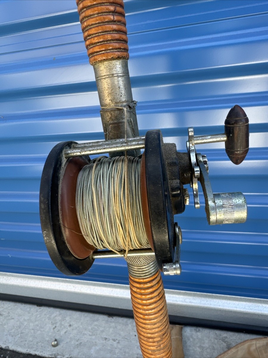 Vintage Fishing Rod Bamboo 86” With Reel Penn Delmar No. 285 Vintage Fishing Rod Bamboo 86” With Reel Penn Delmar No. 285