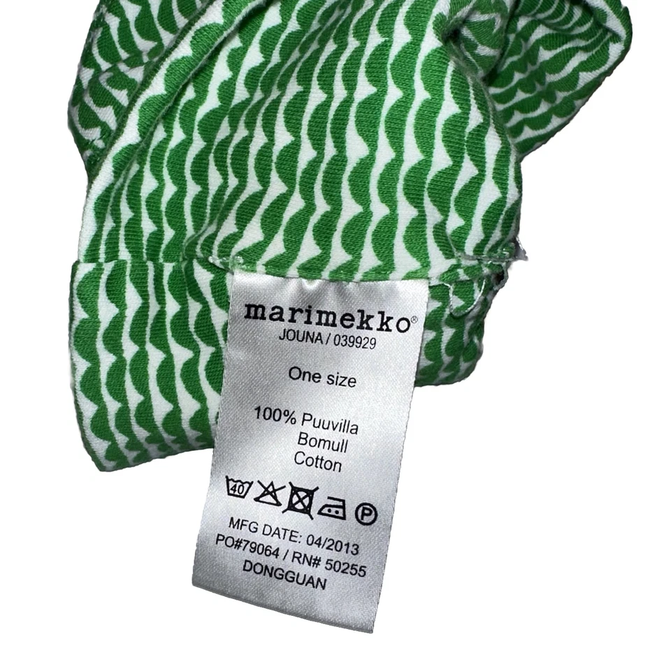 MARIMEKKO NEWBORN BABY Beanie Hat / Green & White GUC 100% Cotton / Scalloped - Image 2 of 3