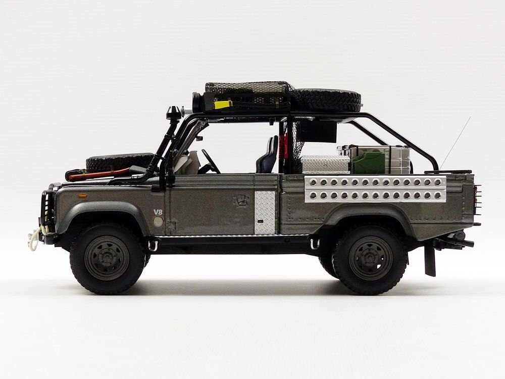 Kyosho original 1/18 Land Rover Defender Movie Edition Lara Kyosho original 1/18 Land Rover Defender Movie Edition Lara