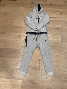 Nike Tech Fleece Tracksuit Full Zip Hoodie & Joggers  Dark Grey Heather /Black M