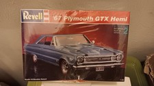 Revell 67 Plymouth Gtx Hemi Brand New