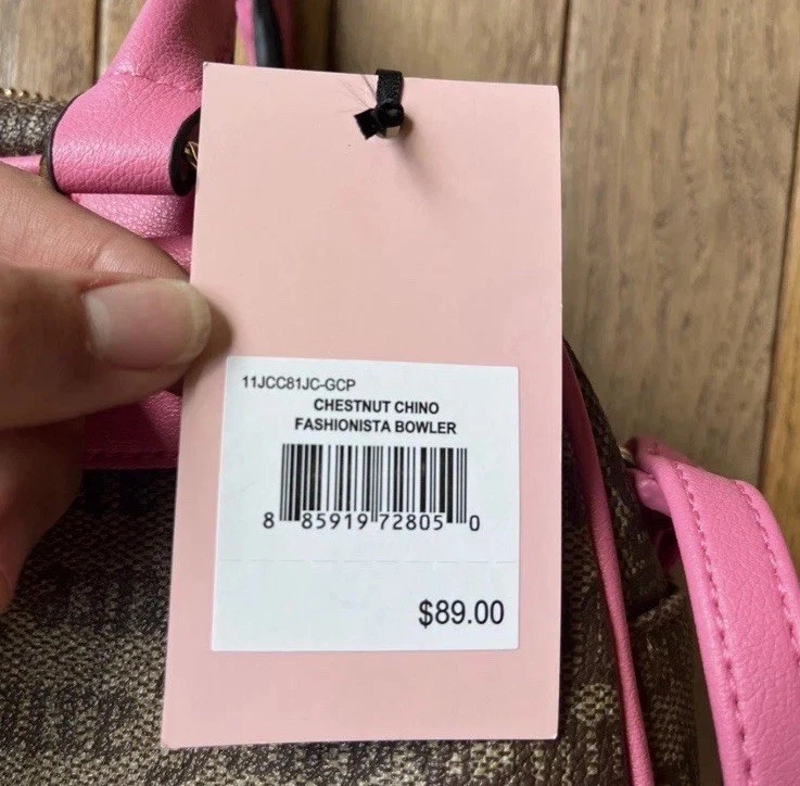 Bolsa tiracolo rosa nova com etiquetas Juicy Couture estampa de logotipo - Imagem 2 de 4