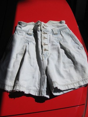 VINTAGE WOMANS DENIM SHORTS SQUEEZE ''WORLD'S FINEST'' DELUXE*STYLE*MAKER'' S 7/8