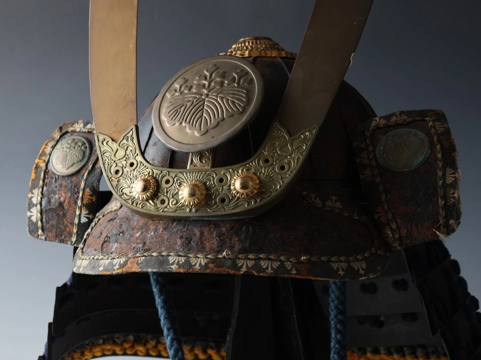 Old Beautiful Vintage Samurai Kabuto Wearable Helmet -Tsushima, Shogun - Image 3 of 4