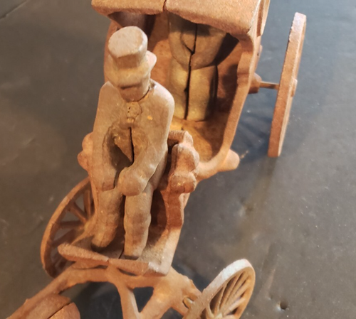 Antique Cast Iron Metal Horse Drawn Carriage w/riders - 1920s - Picture 3 of 9