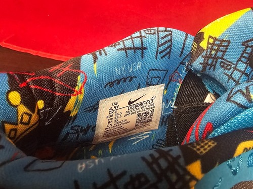 Nike YOUTH Kyrie 8 SE GO Low Black Blue Tour Yellow DQ8080-012 - Choose Size - Picture 6 of 8