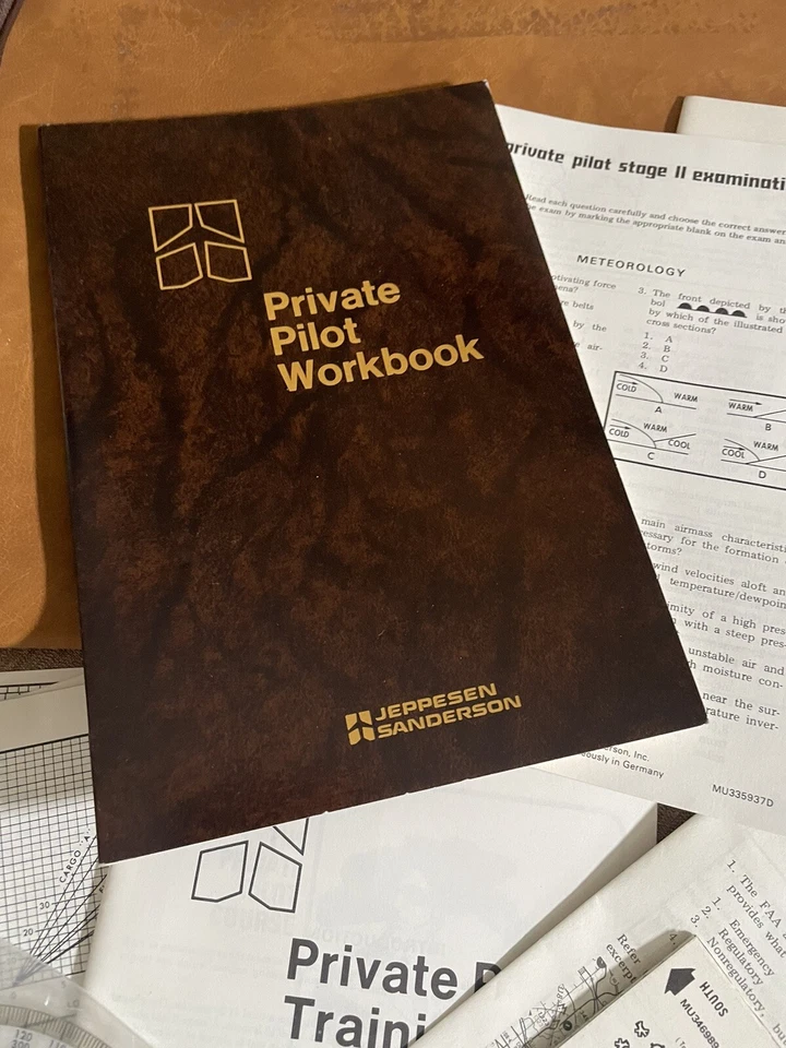 Jeppesen Private Pilot Kit VFR 1981 Navigation Plotter Flight Computer Unused - Image 3 of 4