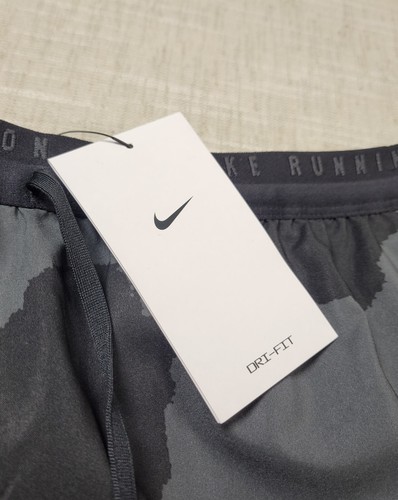 NIKE Stride Run Division 2 in 1 Shorts Medium Mens Black Gray Dri Fit 5' Lined - Picture 11 of 15