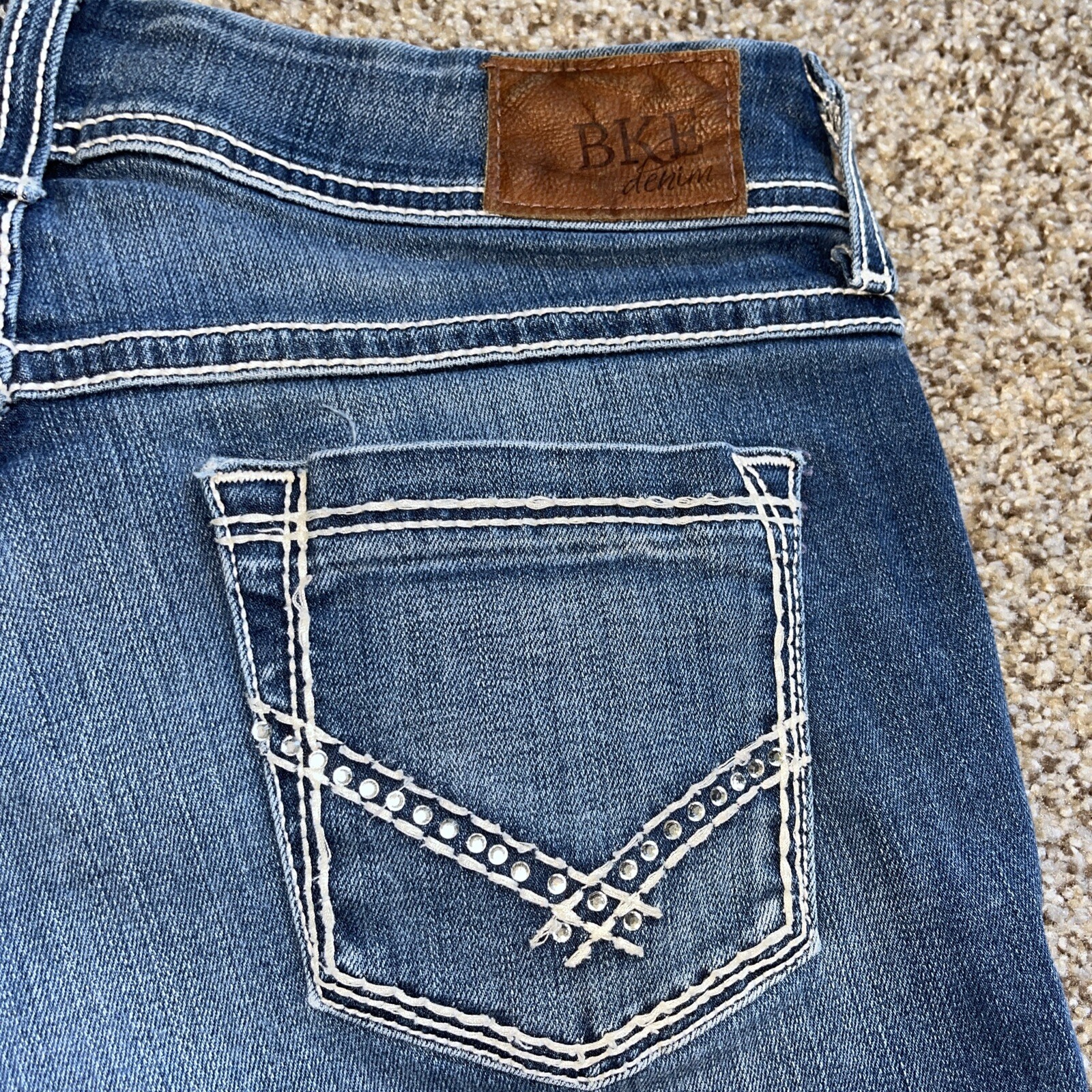 BKE Culture Denim Shorts Women’s  Size 28 Waist 30 - View 11