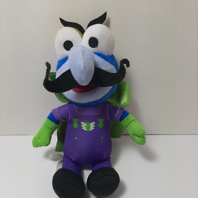 Disney Jr. Muppet Babies Dr. Meanzo Gonzo  8.5  Plush with Cape thread missing 