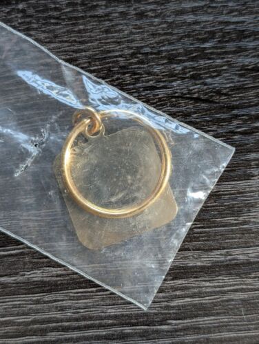 VINTAGE ENJOY COKE COCA~COLA RED GOLD TONE KEYCHAIN 1.25" x 1.25" - SEALED RARE - Picture 2 of 4