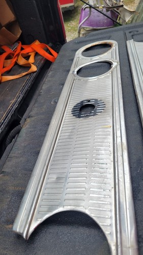 1963 Mercury Comet Rear Tail Panel Finish Trim Taillight - Picture 9 of 14