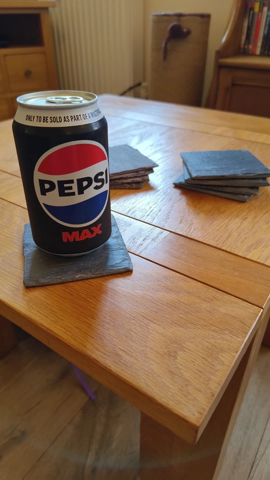 x4 Natural Slate Coasters Square 8cm Reclaimed From 100 Year Old Roof Red Black - Image 2 of 4